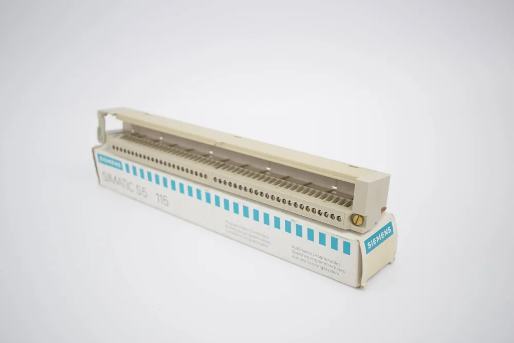 Solange Der Vorrat Reicht Siemens simatic S5 Klemmleiste 1NEZ8110206 ( 1NEZ-811-0206 )