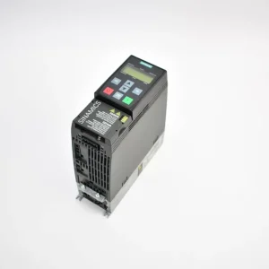 Aktuell Siemens sinamics G120C 6SL3210-1KE13-2AB1 inkl. BOP-2 6SL3255-0AA00-4CA1