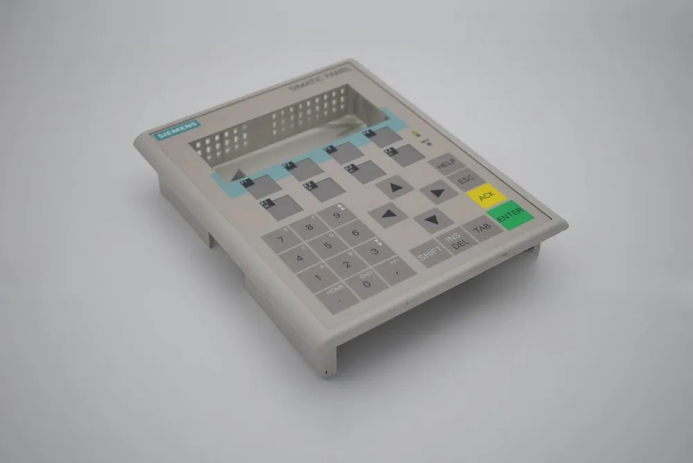 Siemens simatic OP77 Front Cover A5E02490419 ( 6AV6641-0BA11-0AX0 ) B Top-Seller