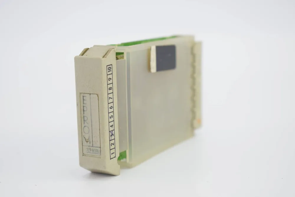 Sale Siemens Simatic S5 6ES5372-0AA61 ( 6ES5 372-0AA61 )