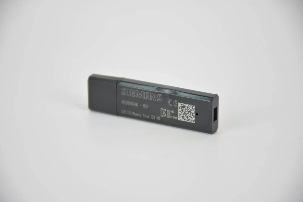 Siemens simatic single Lizenz Key USB 6AV6371-2BN07-2AX0 ( 6AV63712BN072AX0 ) Garantierte Lieferung