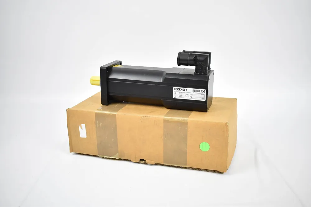 Kracherpreis Beckhoff Servomotor 3000r/min. AM3542-0030
