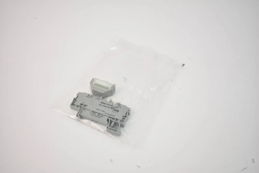 Wago Terminal Block 2002-1661 inkl. Stecker 56 Ohm Highlight