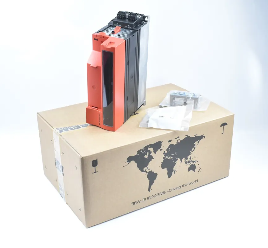 Angebot SEW Eurodrive Movidrive MDX61B0015-5A3-4-0T/DEU21B/DFE32B + MDX60A0015-5A3-4-00