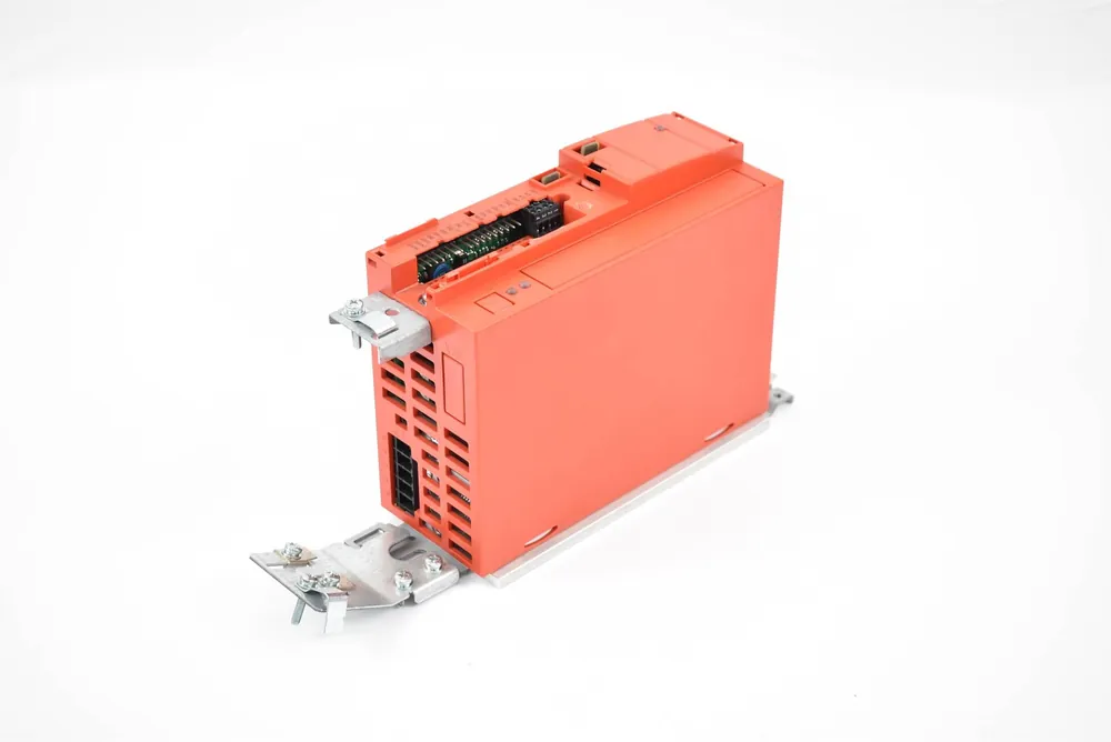 SEW Eurodrive Movitrac B Umrichter MC07B0011-5A3-4-00 Aktuell