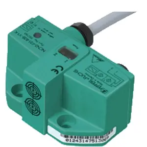 Induktiver Sensor, PBT, Aufbaumontage, bündig, 1 Schließer + 1 Öffner, 35 mA, 226322 Direktkauf