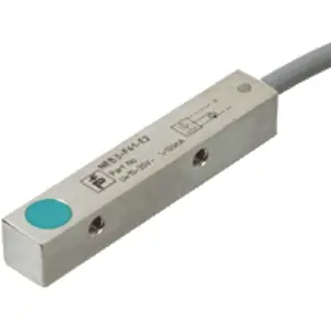 Aktuell Induktiver Sensor, NPN, Aufbaumontage, bündig, 1 Öffner, 15 mA, 243810