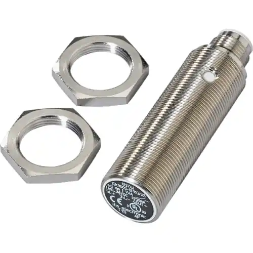 Neu Induktiver Sensor, PNP, Einbaumontage M18, bündig, 1 Schließer, 30 V (DC), 200 mA, IG5744