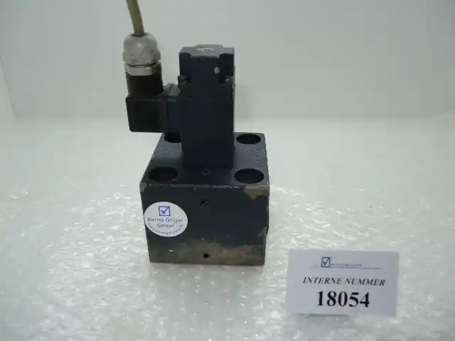 1 Wege-, Einschraubventil, Krauss Maffei SN. 6232998 Neue Ware