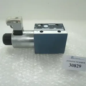 4/2 Wegeventil, Bosch Nr. 0810001703 Sonderangebot