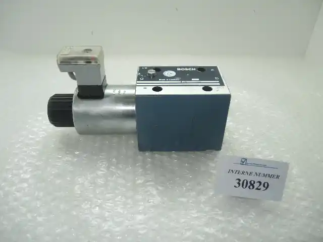 4/2 Wegeventil, Bosch Nr. 0810001703 Sonderangebot