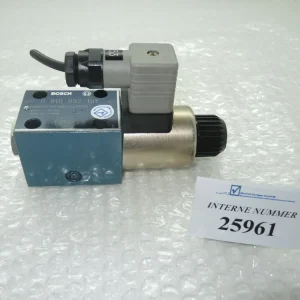4/2 Wegeventil, Teile Nr. 9624196, Bosch Nr. 0810092107 Versand Am Gleichen Tag