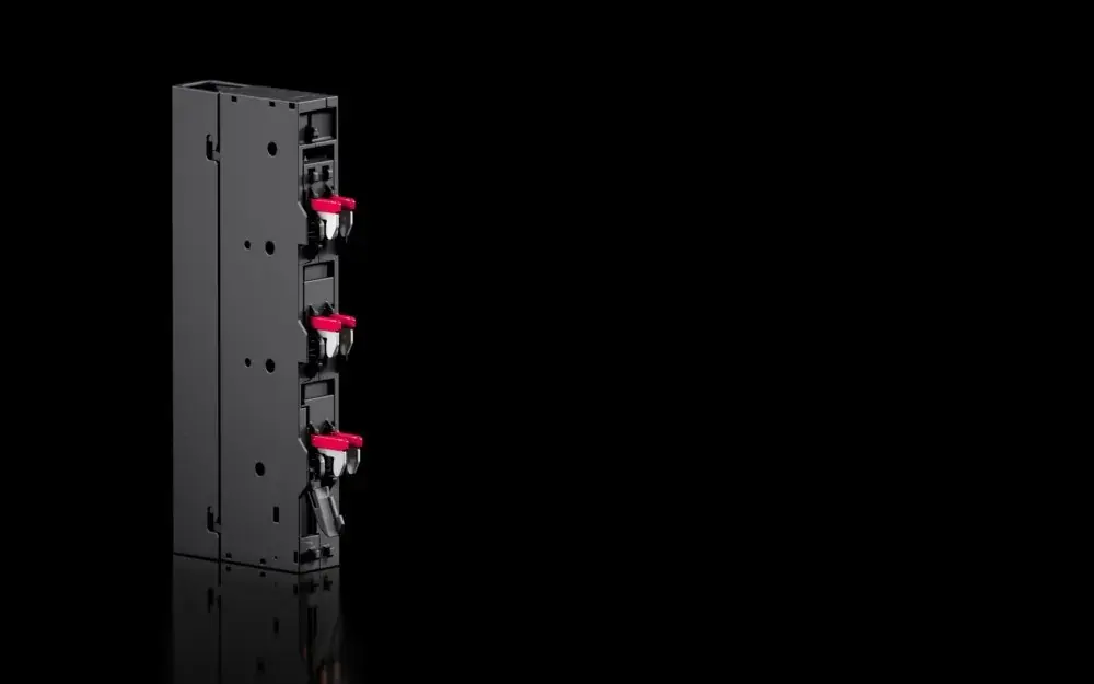 Ausverkauf Rittal Anschlussadapter 3-pole, RX 9360.200 (VE4)